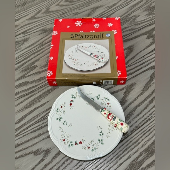 Vintage Pfaltzgraff Winter Berry Cheese Tray and Knife - Picture 1 of 6